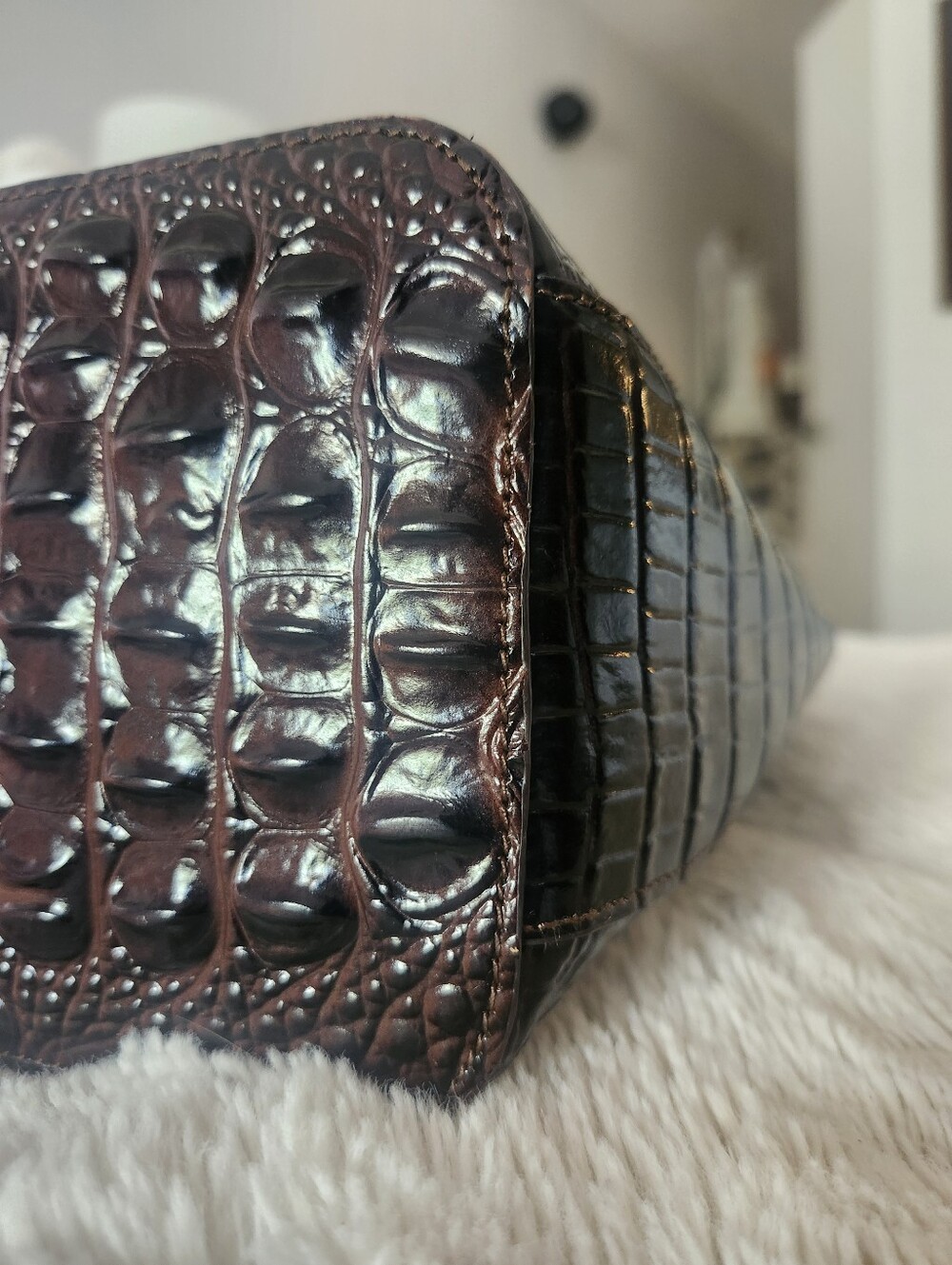 Brahmin Marlowe Drawstring bucket bag Fig Jam - Picture 3 of 5
